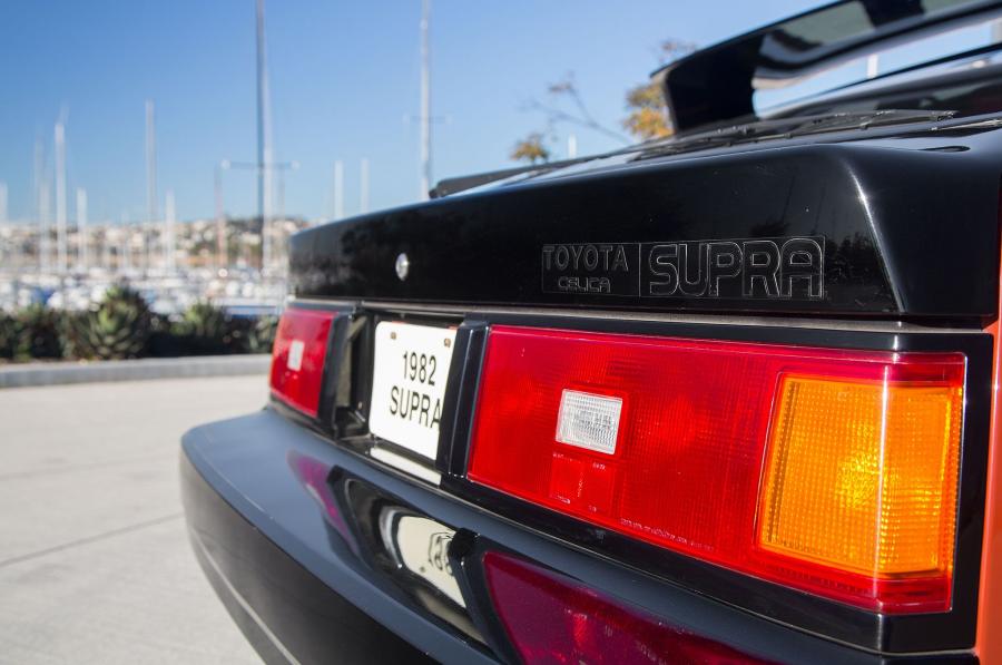 Детали экстерьера Toyota Celica Supra (MA61) 1982 года  (фото 9 из 20)